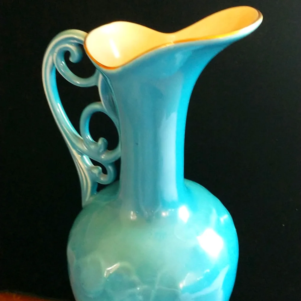 22k Gold Hand Decorated Turkish Sümer bank YPS Glass Porcelain Watering Vase